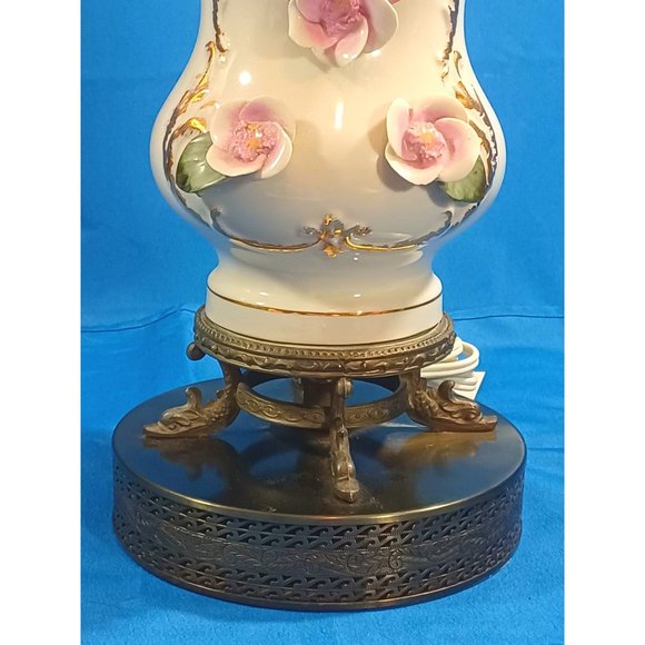Vintage Rose 28" Capodimonte ? Amphora Vase Floral 22k Gold Porcelain Table Lamp - Picture 9 of 9